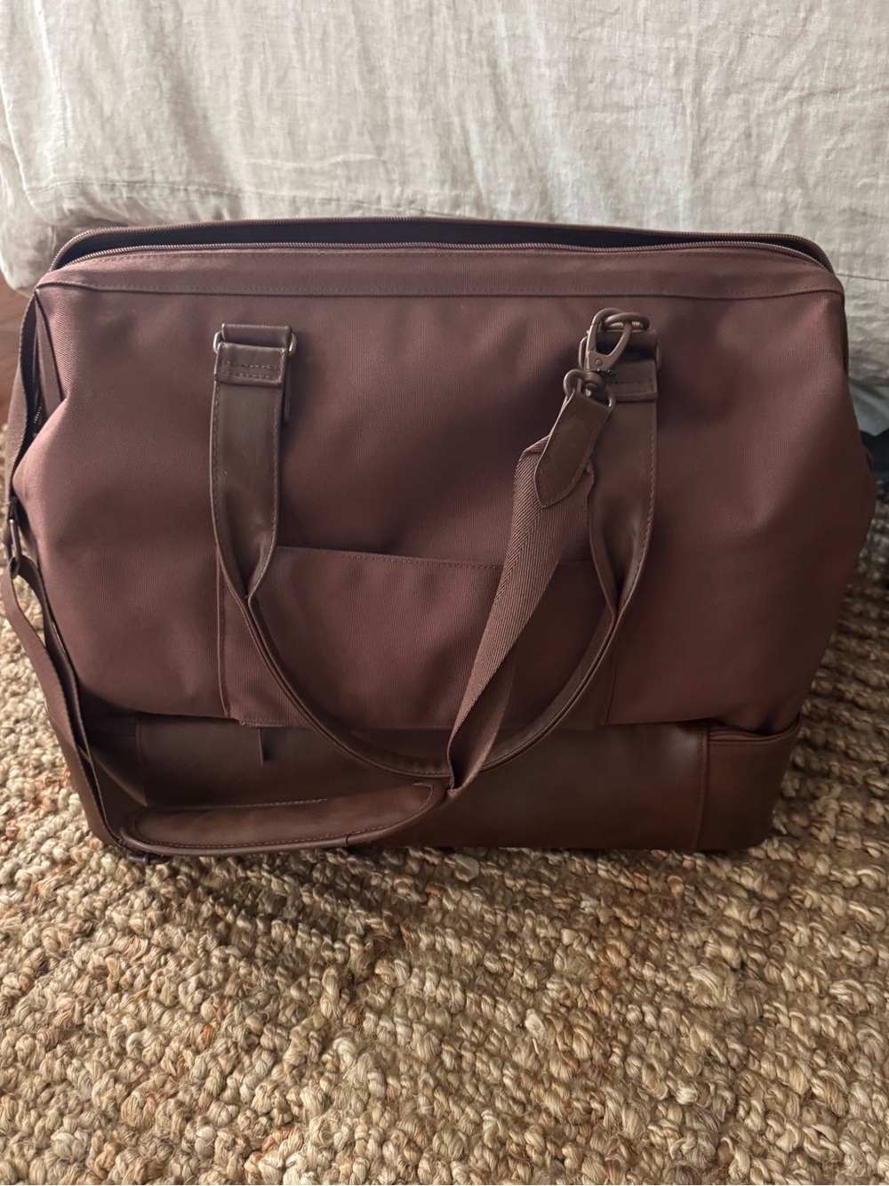 New Beis Weekender Tote Maple